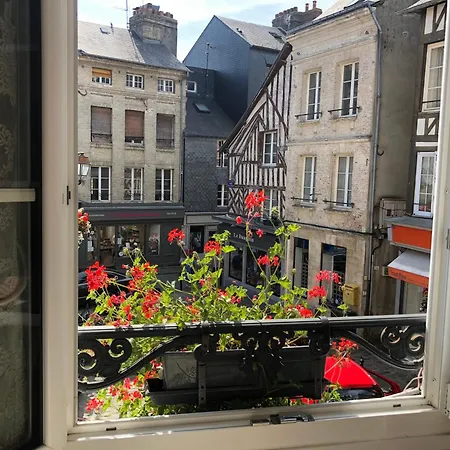 La Maison Berthelot Апартаменты *